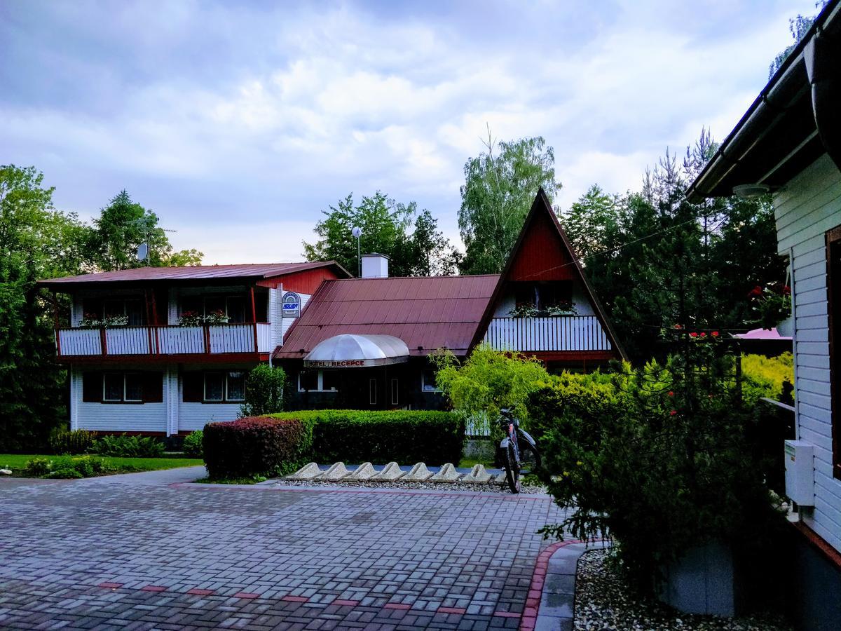 Pension Koliba Krnov Luaran gambar